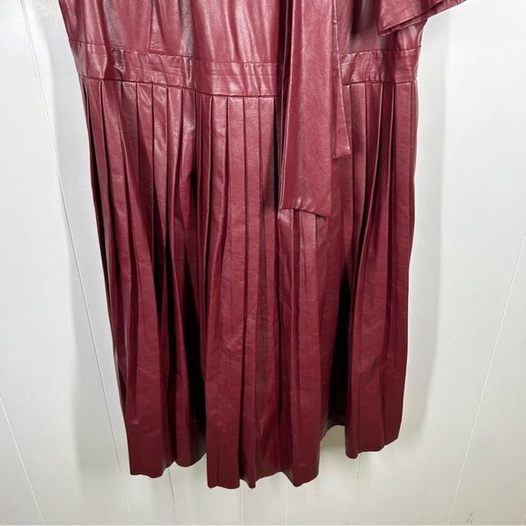Eloquii Dark Maroon Faux Leather Short Sleeve Plus Size Dress 22 - Picture 4 of 8